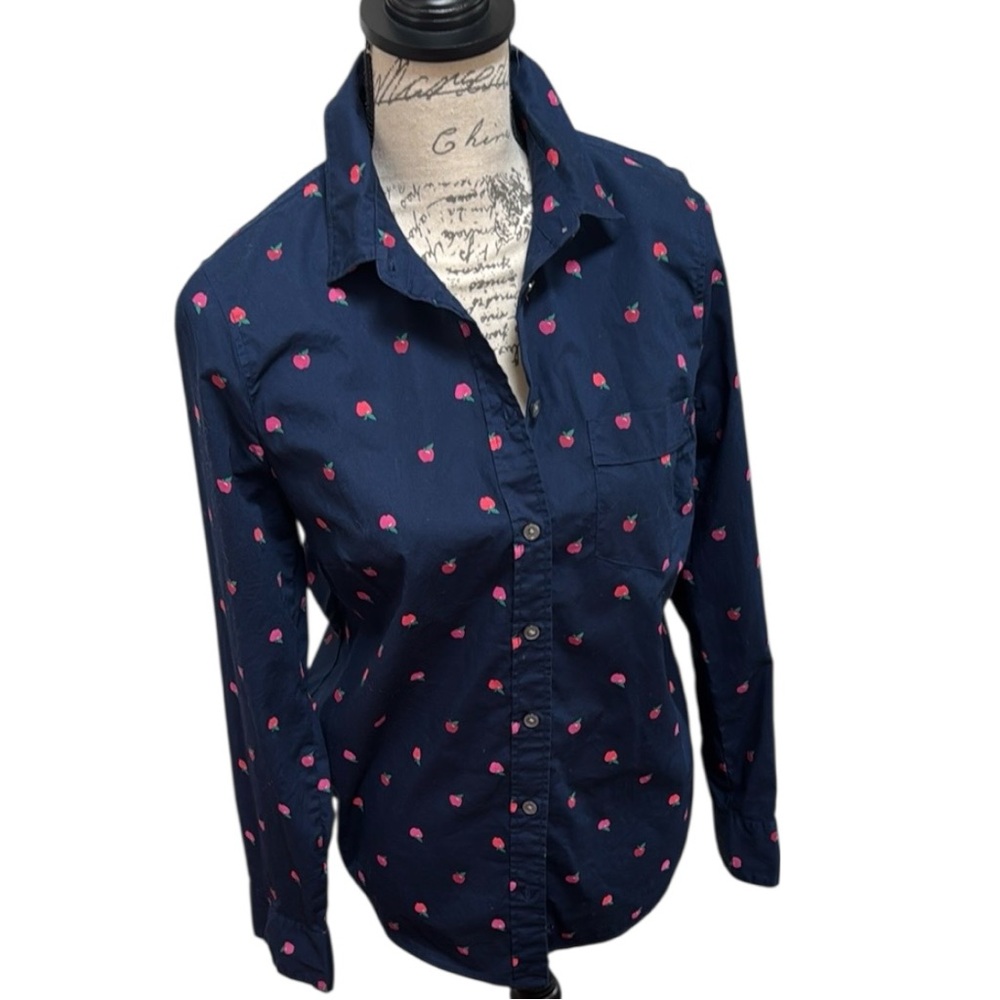 Apples! 🍎 JCrew Navy Button Down Woven Long Sleeve Shirt with Apples Print 🍎